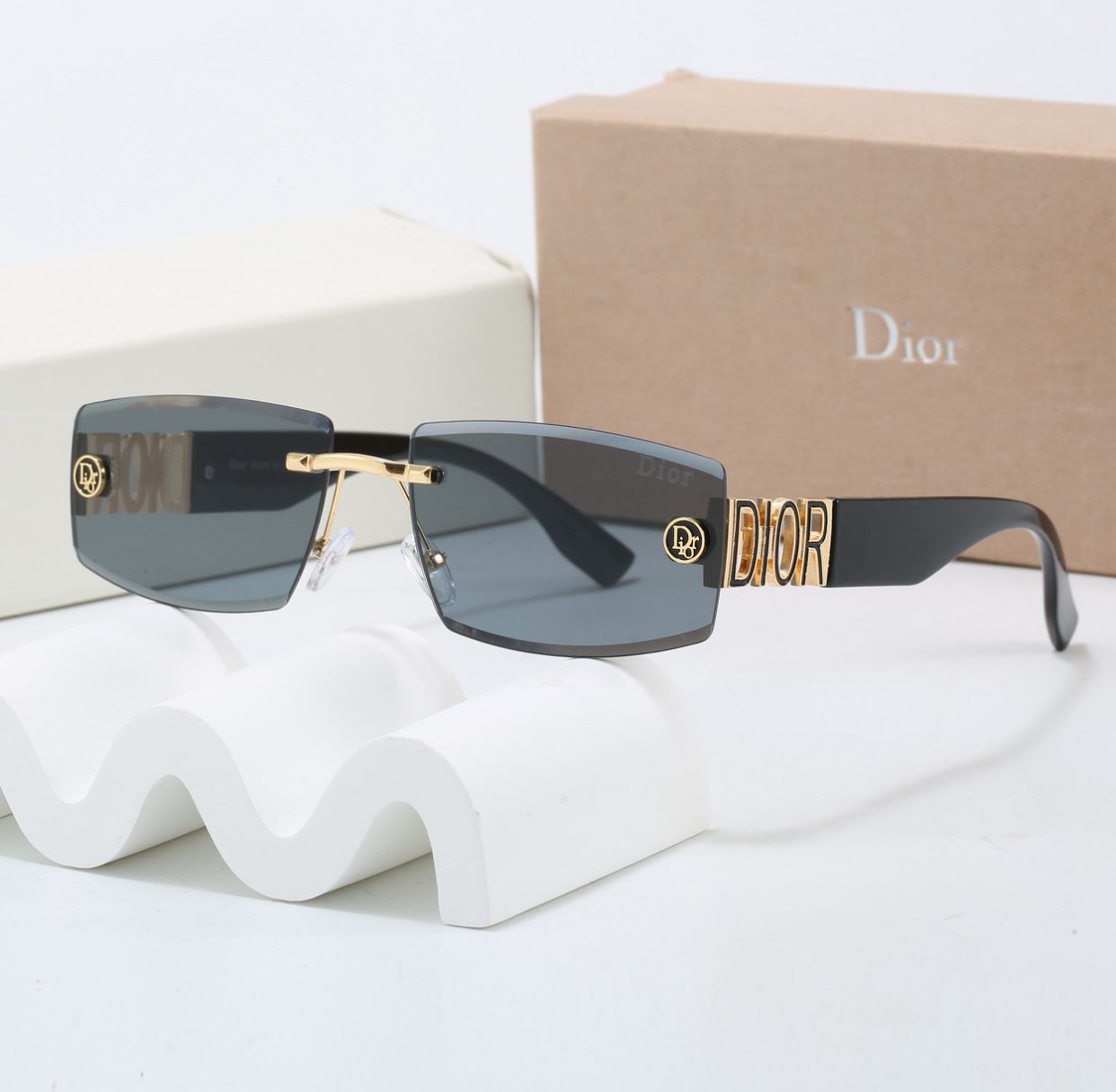 Dior Signature Black Gold